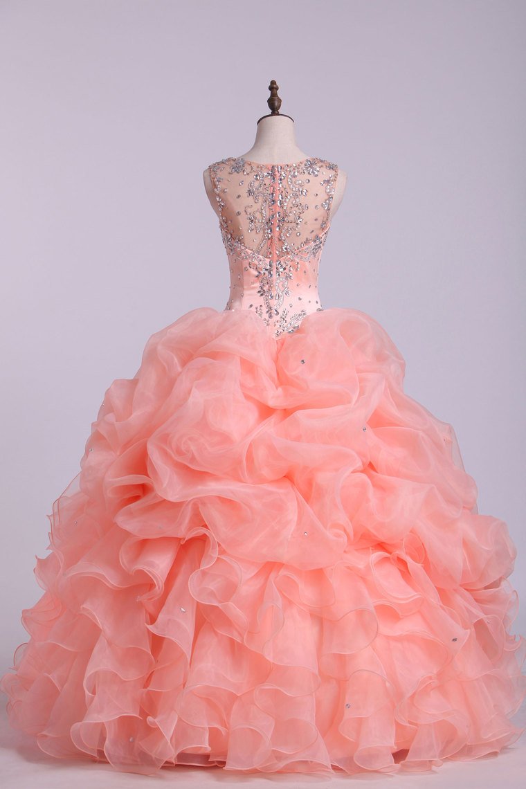 Ball Gown Quinceanera Dresses Straps Beaded Bodice With Bubble Skirt