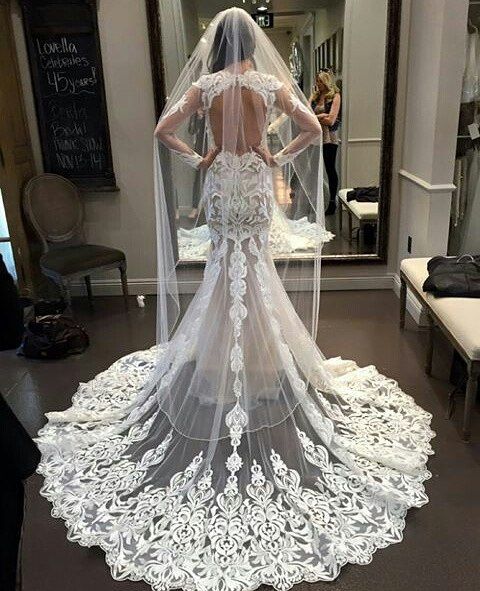 Vintage Long Sleeve Lace Open Back Floor-Length Mermaid Tulle White Wedding Dresses WK620