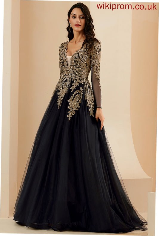 Tulle Lace Ball-Gown/Princess Regina Sweep With Train Prom Dresses Sequins V-neck