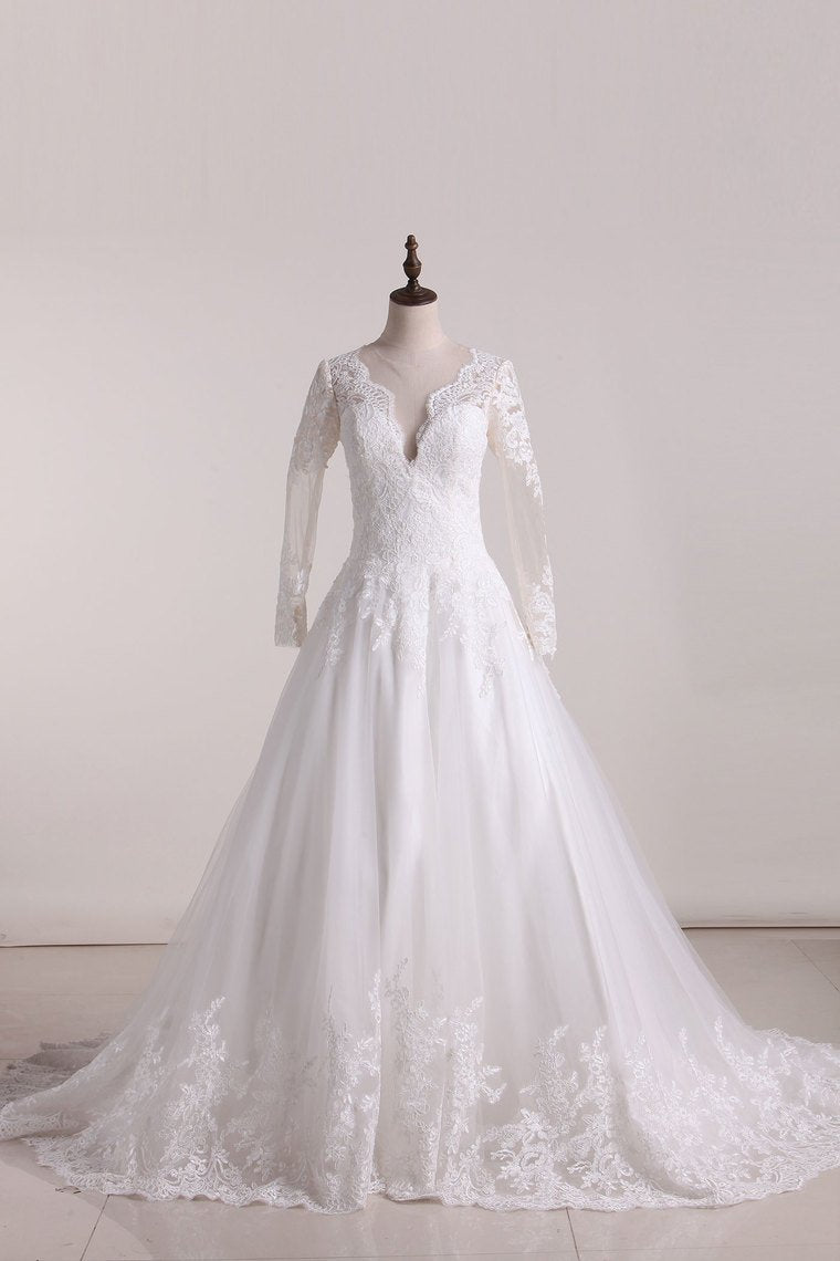 A Line Scoop Long Sleeves Wedding Dresses Tulle With Applique