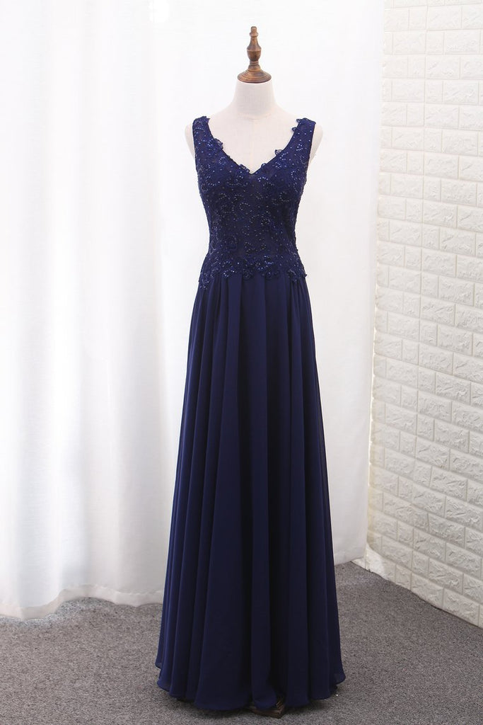 V Neck Open Back Chiffon Prom Dresses With Applique And Beads