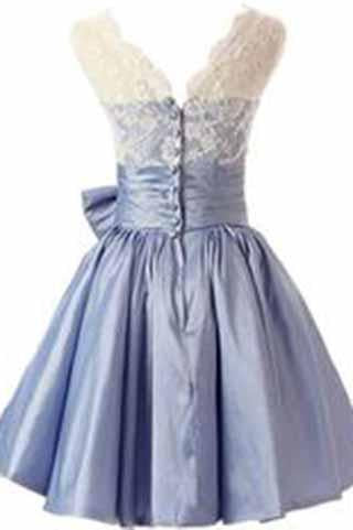 Elegant Scalloped-Edge Knee-Length Blue Homecoming Dress with White Lace Bowknot WK923