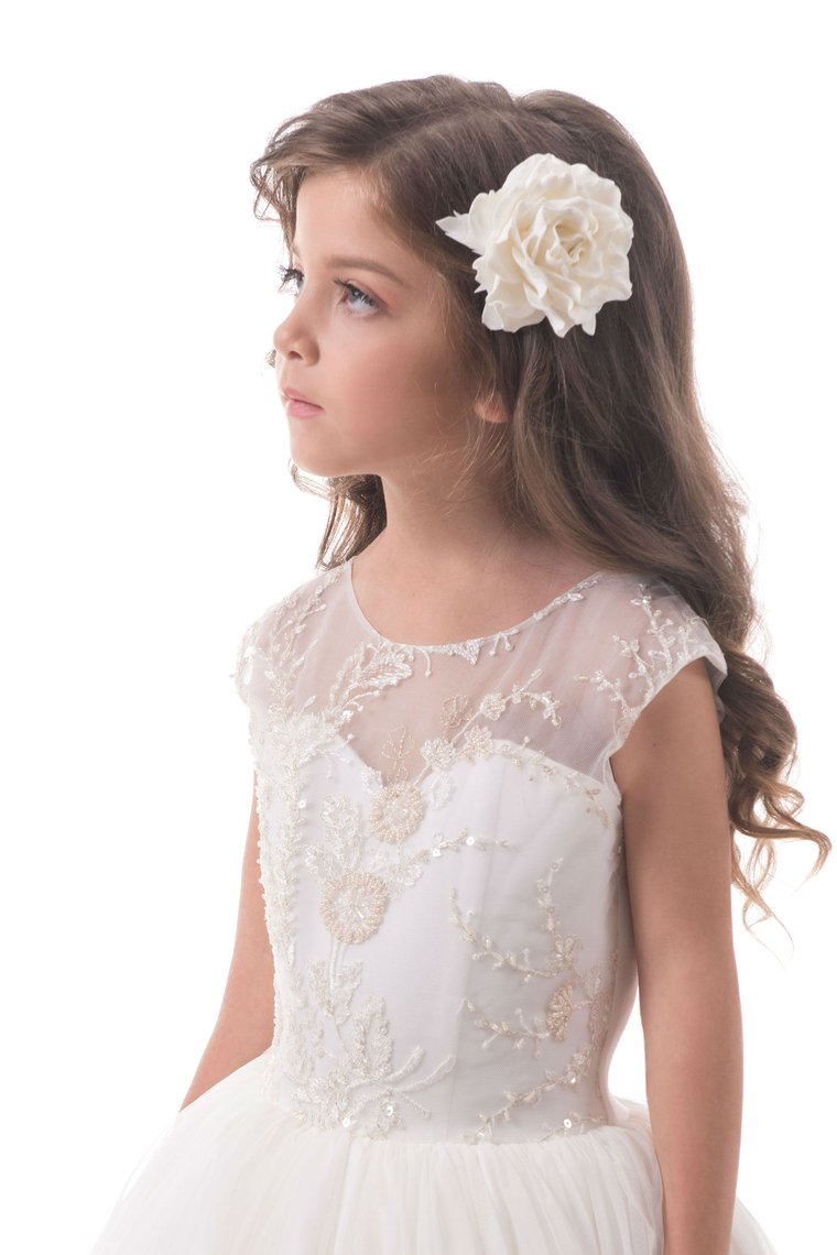A Line Scoop Tulle With Beads And Applique Flower Girl Dresses