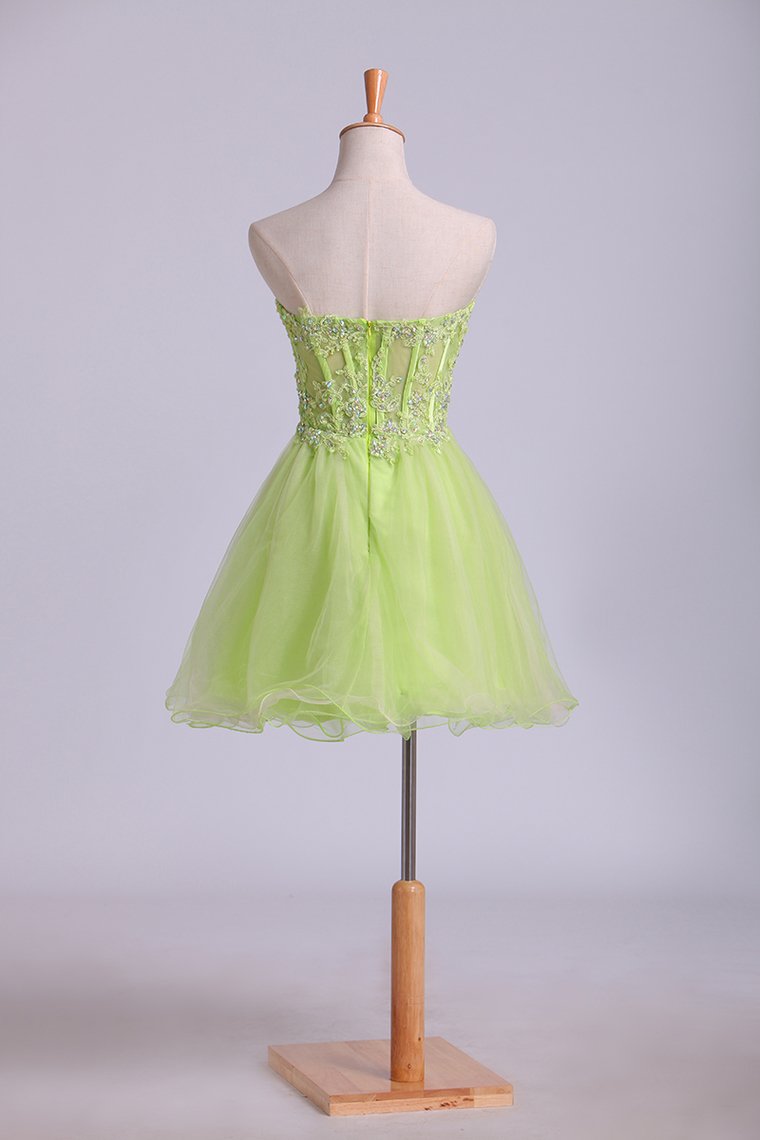 Sweetheart A Line Tulle Homecoming Dress With Beads & Applique