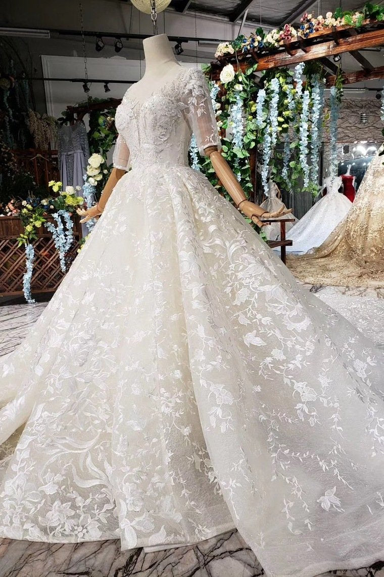 Ball Gown Wedding Dresses Scoop Half Sleeves Appliques 2 Meter Train