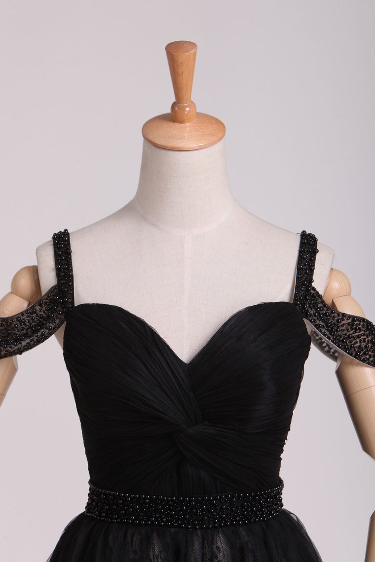 Black Straps A Line Homecoming Dresses Lace With Ruffles & Beads