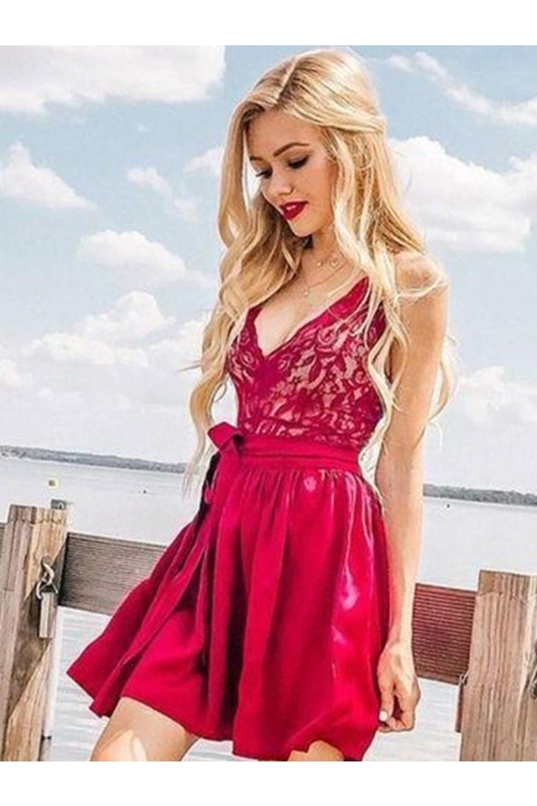 A-Line/Princess Satin Lace V-Neck Sleeveless Short/Mini Homecoming Dresses