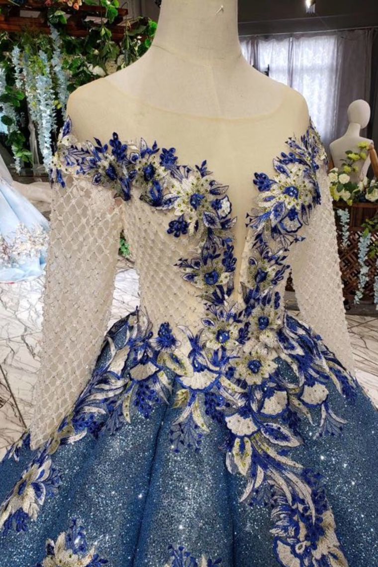 Prom Dresses Scoop Long Sleeves Lace Up Back Sequins Appliques