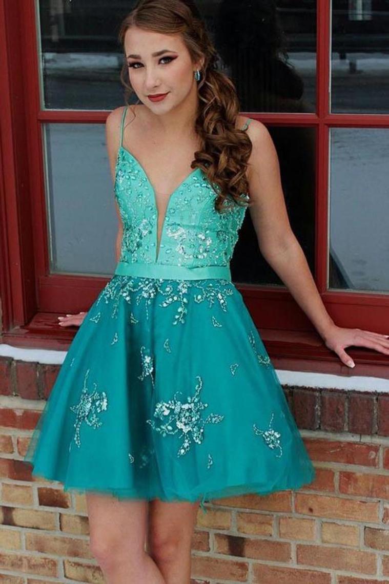 A Line Spaghetti Straps Appliques Homecoming Dress