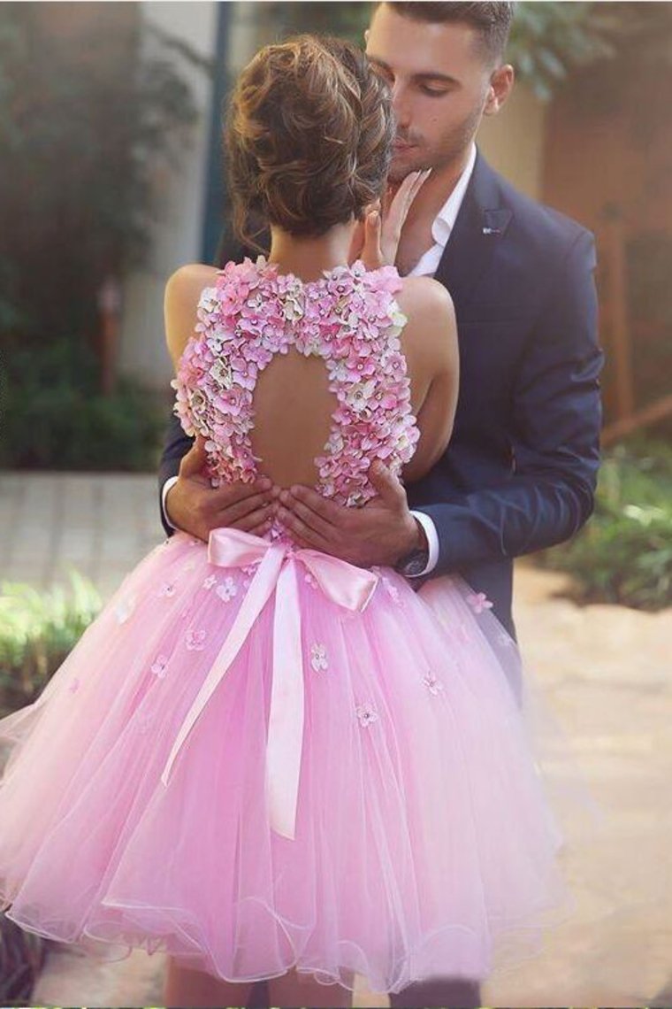 Straps Homecoming Dresses A Line Tulle With Handmade Flowers