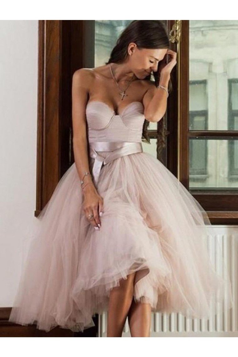 A-Line/Princess Tulle Sash/Ribbon/Belt Sweetheart Sleeveless Tea-Length Homecoming Dresses