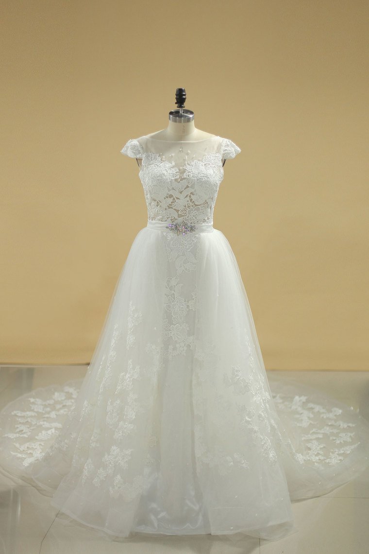 Bateau Sheath Wedding Dresses Tulle With Applique And Sash