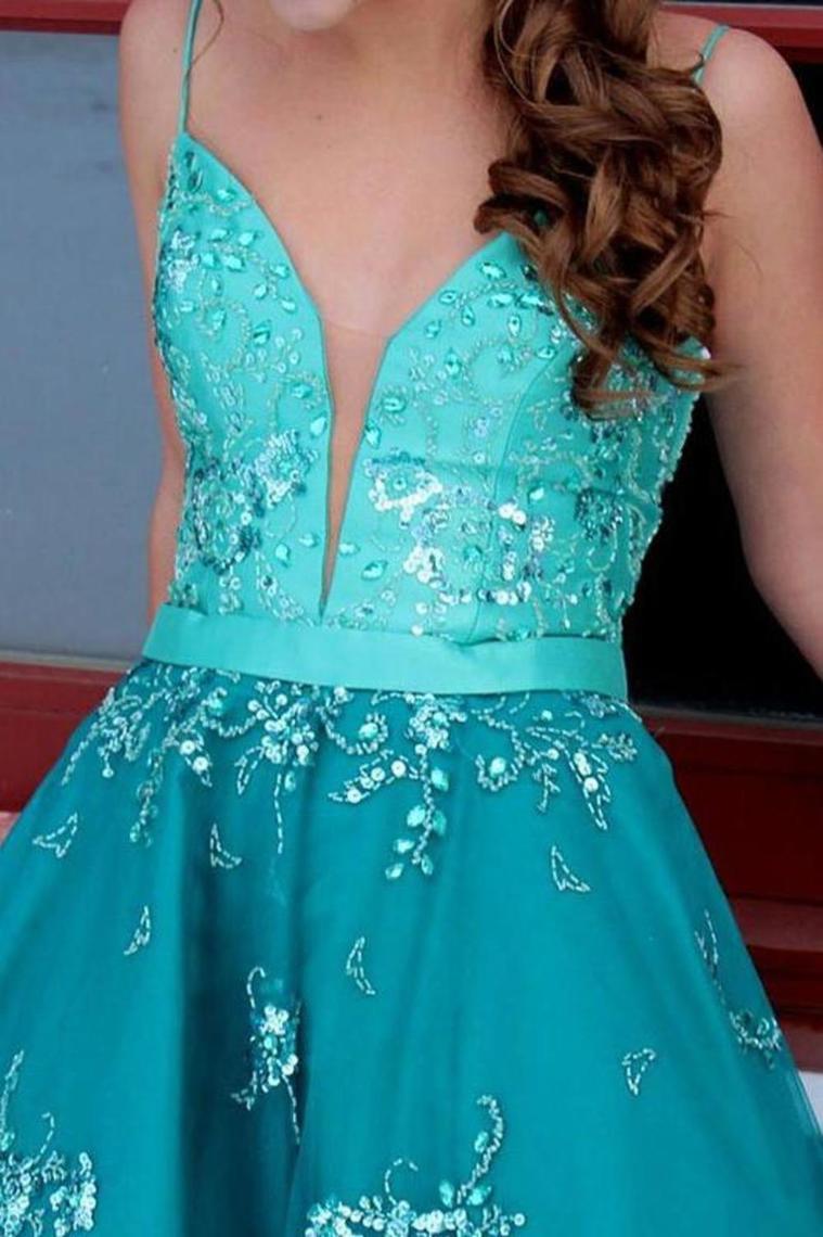 A Line Spaghetti Straps Appliques Homecoming Dress