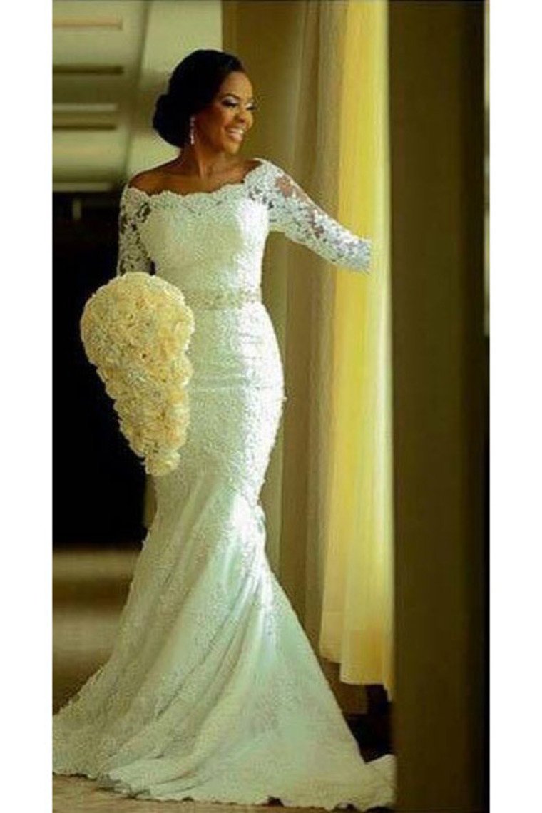 Boat Neck 3/4 Length Sleeves Wedding Dresses Mermaid Tulle With Applique