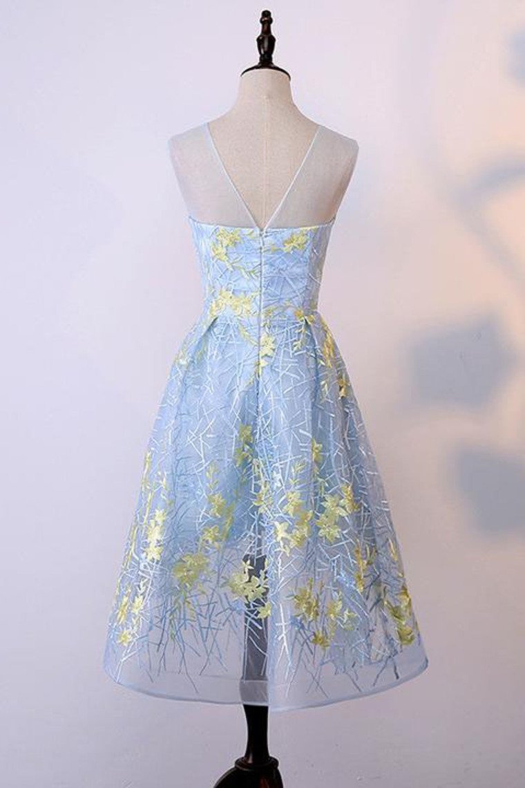 New Arrival Scoop Tulle With Embroidery A Line Homecoming Dresses