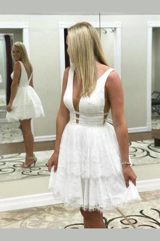 A Line V Neck Lace Short Mini Tiered Prom Dresses White Above Knee Homecoming Dress H1079