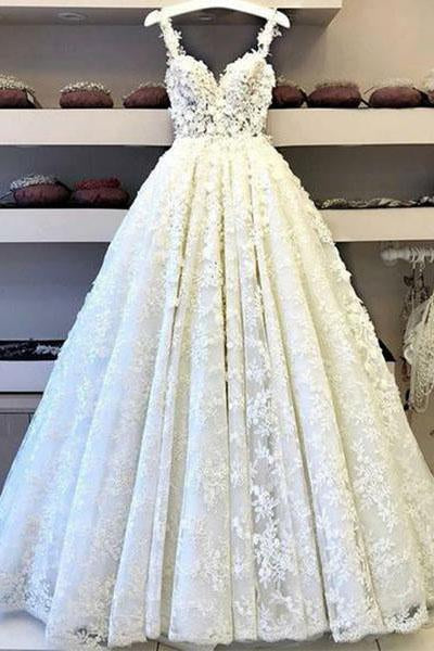 Ball Gown Lace Appliques V Neck Prom Dresses Spaghetti Straps Long Evening Dresses WK618