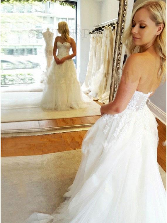 A-Line Sweetheart Strapless Lace Tulle White Sleeveless Wedding Dress with Appliques WK398