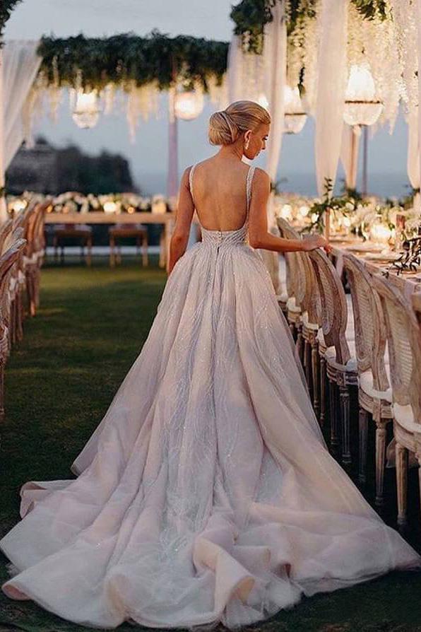 Elegant A Line V Neck Lace Wedding Dresses Backless Chapel Train Tulle Bridal Dresses WK922