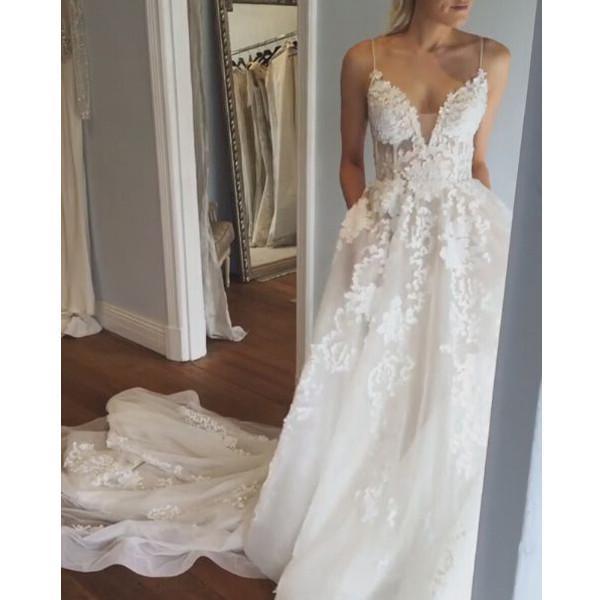 Elegant Ivory Spaghetti Straps Tulle Lace V Neck Wedding Dresses With Pockets WK718