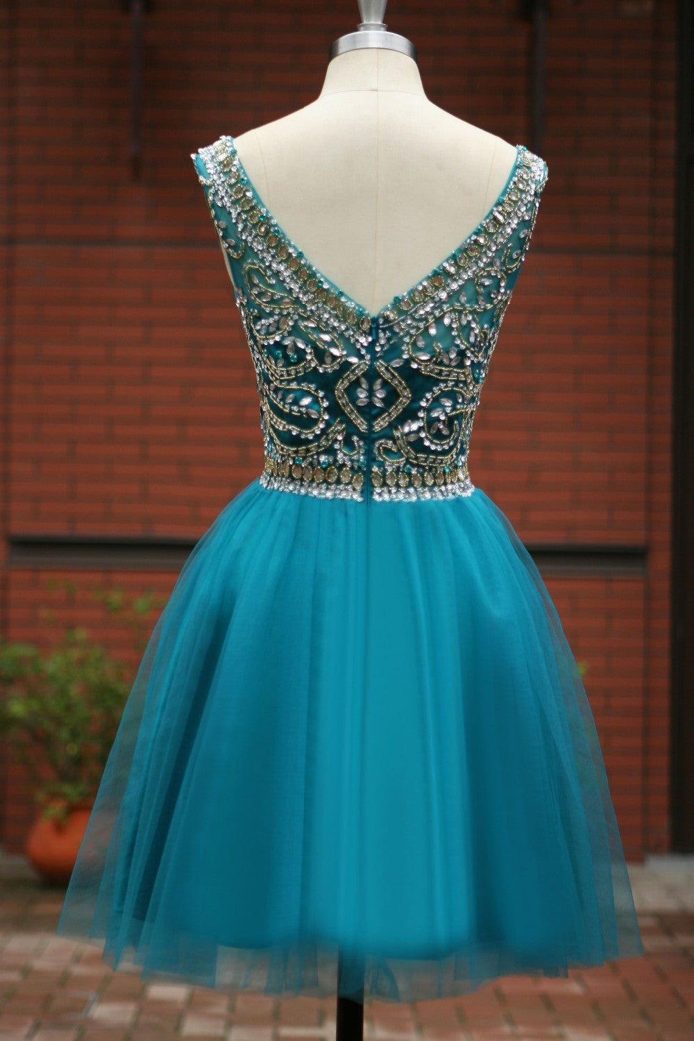 Blue Homecoming Dress Short Prom Gown Tulle Beads Open Back Homecoming Gowns WK910