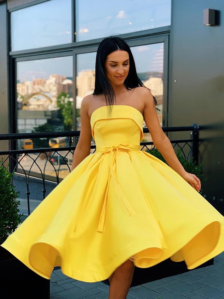 Simple Strapless Yellow Satin Ball Gown Short Homecoming Dresses Cocktail Dresses H1272