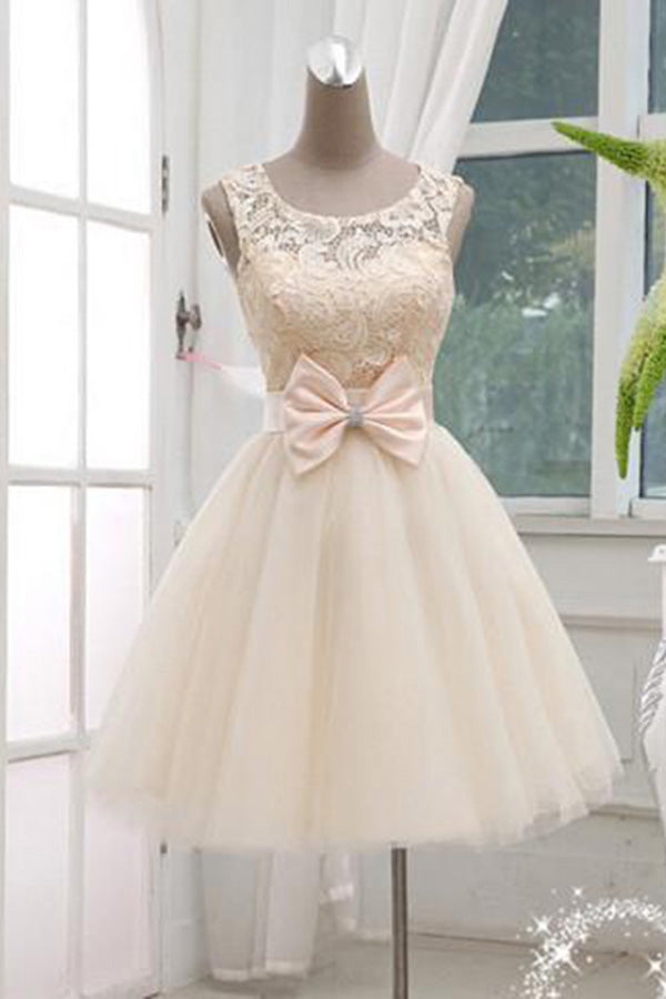 Chic Round Neck A-line Knee Length Bowknot Homecoming Dresses