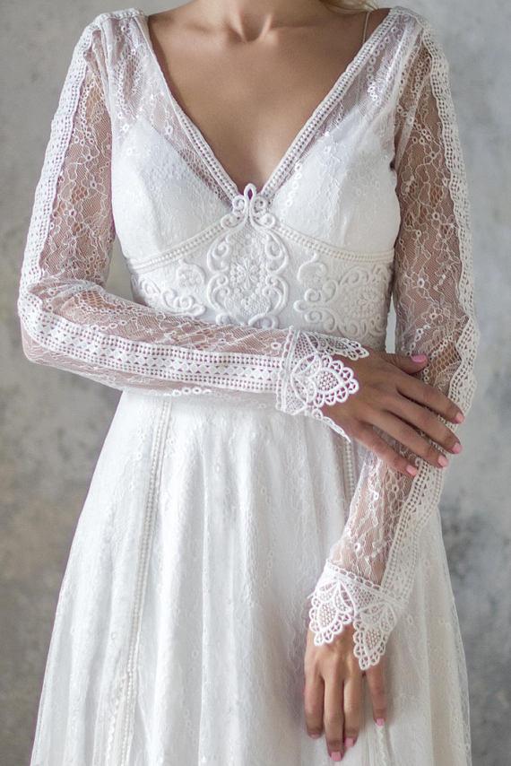 Elegant A Line V Neck Long Sleeve Ivory Lace Backless Beach Boho Wedding Dresses WK872