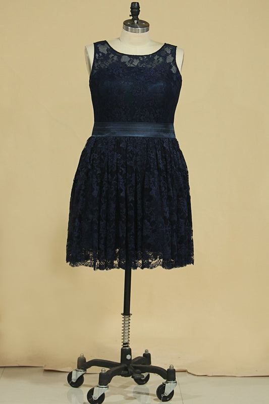 Lace Homecoming Dresses Scoop Short/Mini