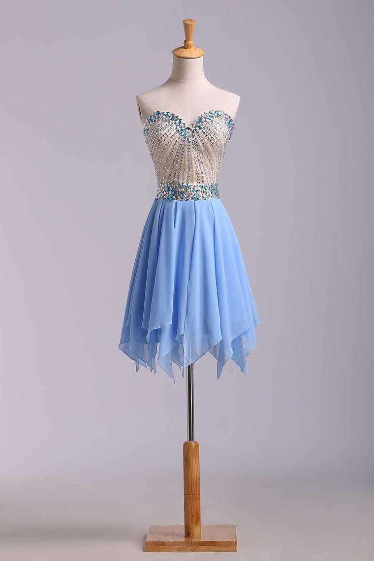 Stunning Homecoming Dresses Sweetheart A Line Short/Mini With Beads New Arrival