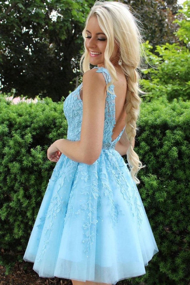 A Line V Neck Homecoming Graduation Dresses Appliques