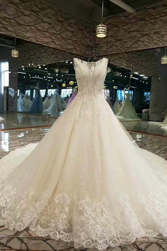 Fantastic New Arrival Scoop Neck A Line With Crystals Royal Train Wedding Dresses