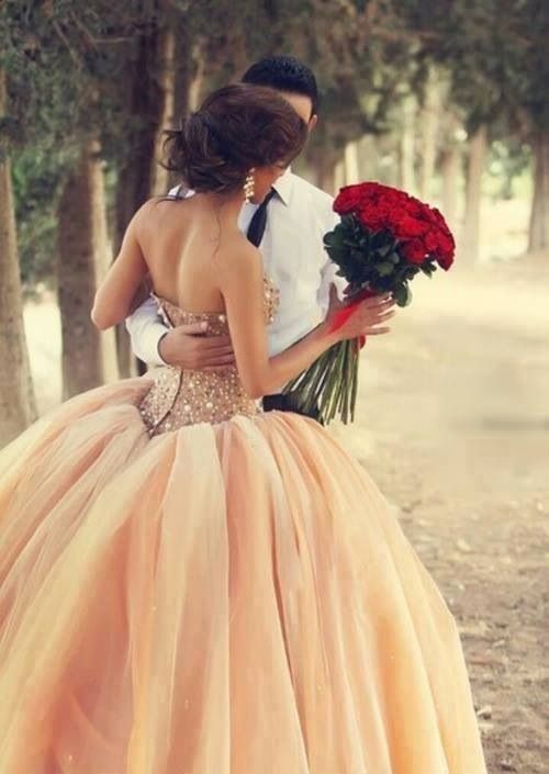 Blush Pink Tulle Ball Gown Sweetheart Bridal Gowns With Rhinestones Quinceanera Dresses WK89