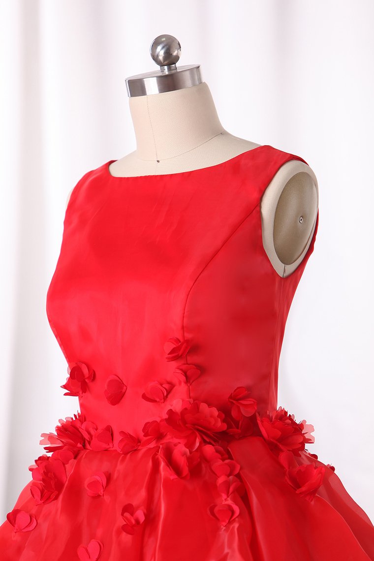 A Line Scoop Neck Satin Homecoming Dresses With Handmade Flowers Zipper Up