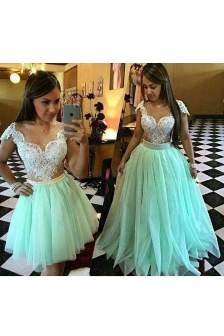 Scoop Prom Dresses A Line Tulle With Applique And Beads Sweep Train Detachable