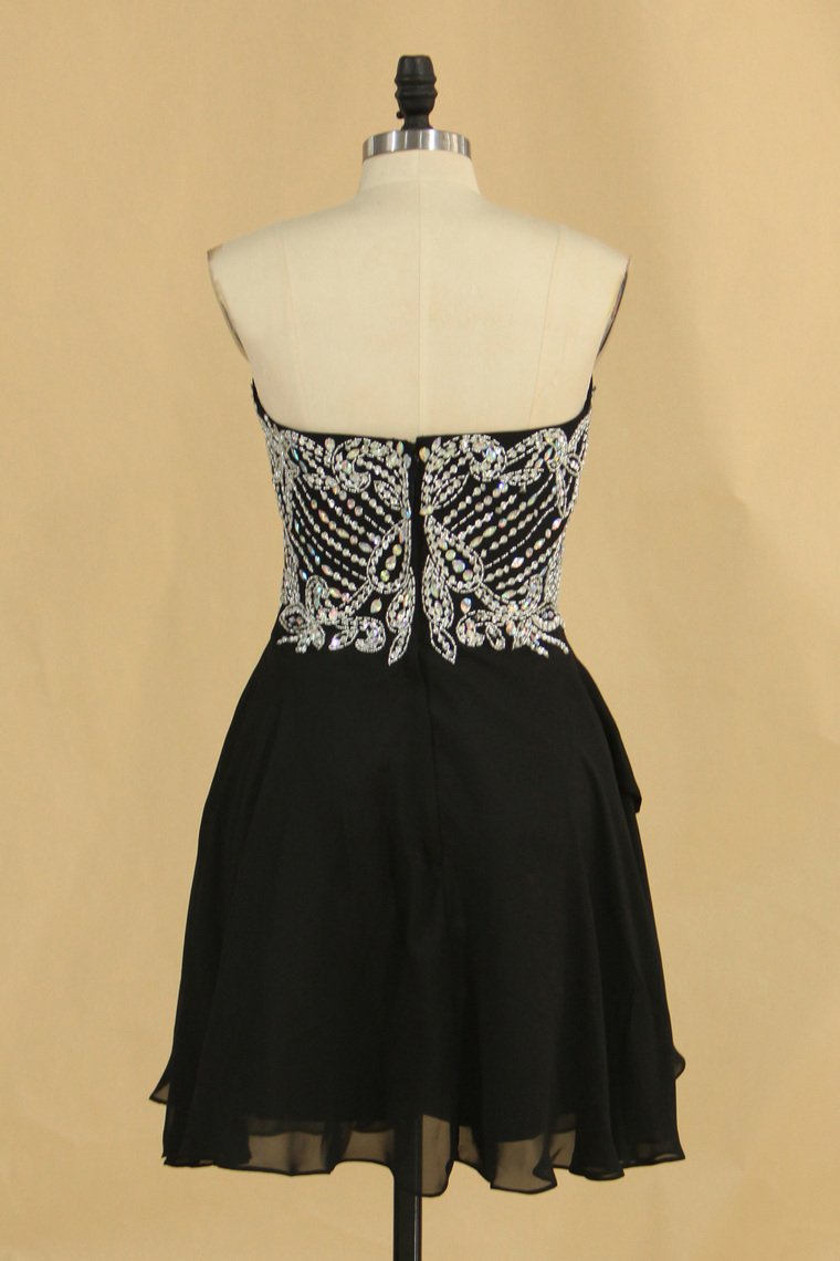 A Line Sweetheart Beaded Bodice Chiffon Short/Mini Homecoming Dress