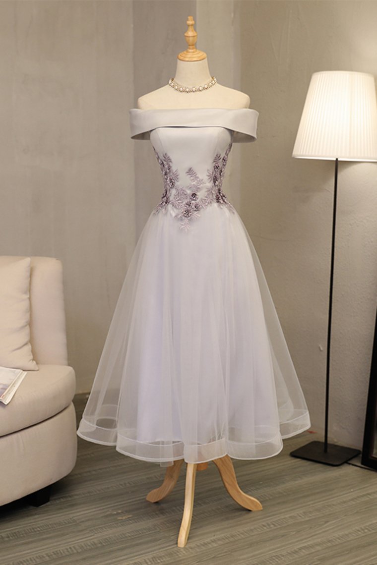 Prom Dresses A Line Boat Neck Tulle With Applique And Handmade Flowers