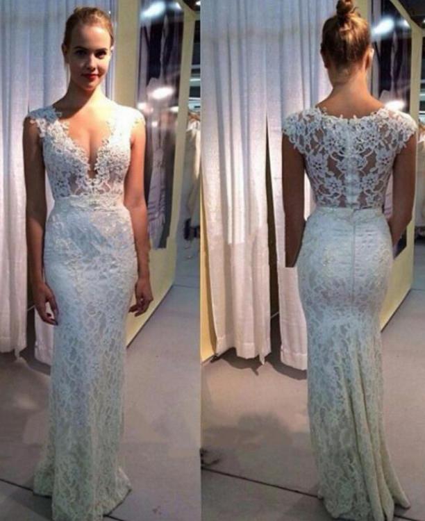 Elegant V-Neck Lace Fitted Vintage Mermaid Cap Sleeve Ivory Wedding Dresses WK495