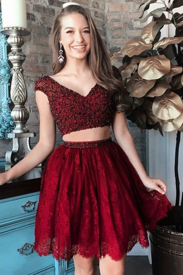 Two-Pieces Homecoming Dresses V-Neck Short/Mini Lace With Beading