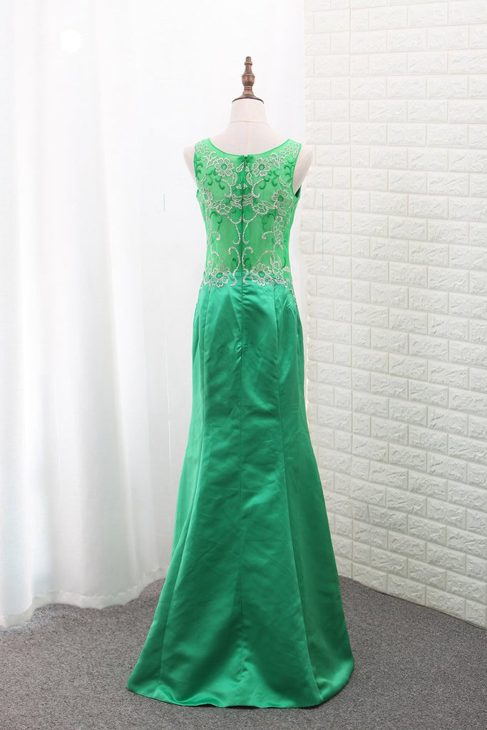 Mermaid Satin Scoop Prom Dresses With Embroidery Floor Length