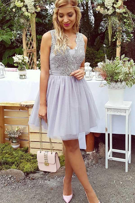 A-Line V-Neck Short Lilac Above Knee Tulle Appliques Homecoming Dress with Lace WK322