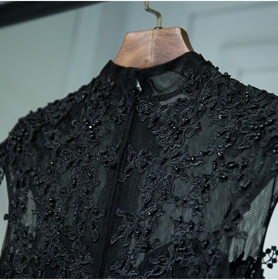 Vintage A Line Chic Long Black Lace Cap Sleeves High Neck Beads Appliques Prom Dresses WK76