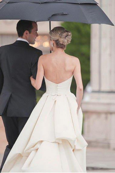 A-Line Sweetheart Strapless Backless Floor-Length Ivory Satin Wedding Dresses with Ruched WK276