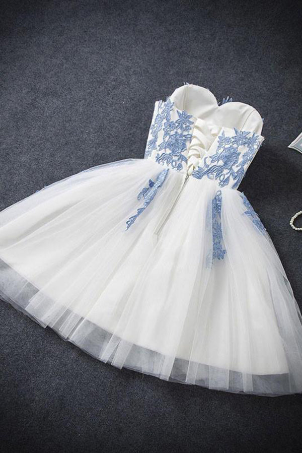 A-line Sweetheart Strapless Lace Up Sleeveless Appliques Homecoming Dresses
