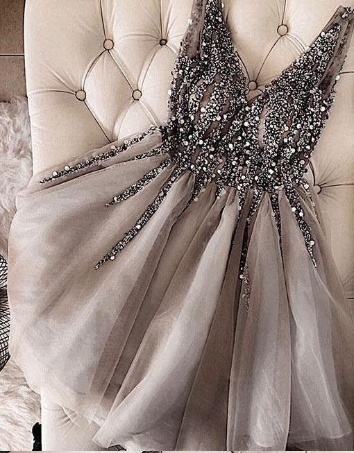 Luxurious Sequins Beaded V Neck Tulle Short V Back Gray Prom Dress Homecoming Dress WK762