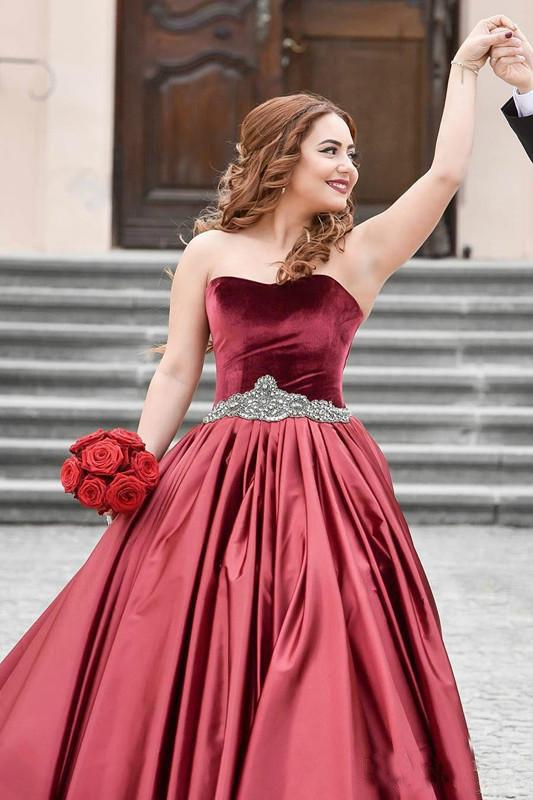 Special Burgundy Velvet Sweetheart Beads Strapless Sash Ruched Satin Prom Dresses WK130